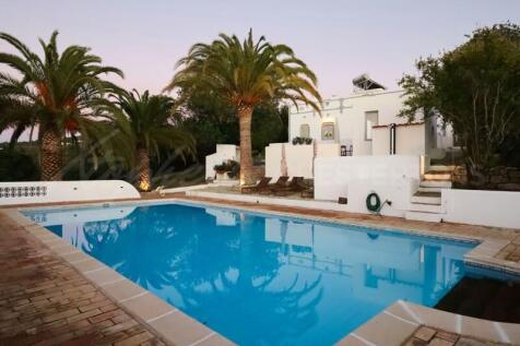 Almancil Fully Renovated 5 Bed Villa For Sale (8)