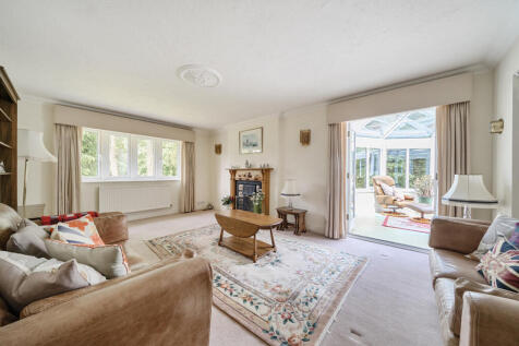 1290760-6-682b186...