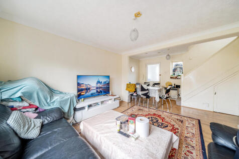 1374460-7-690380d...