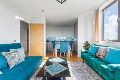 Kelday Heights E1 2PW-No Watermark-9.jpg