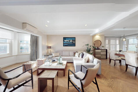 Hanover are pleased to bring to the market a stunning and beautifully presented three bedroom, three bathroom lateral apartment (approx. 1,883 sqft / 175 sqm) situated on the first floor of this highl