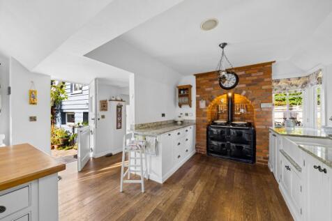 Kitchen/Breakfast
