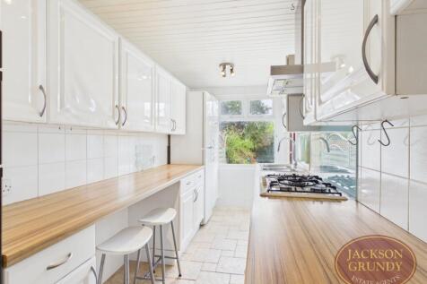 WINDSOR CRESCENT