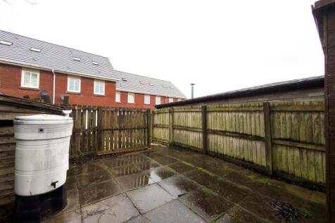 2 Oakfield Mews-19.jpg