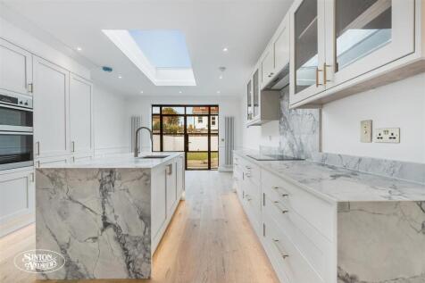 22 Chesham Terrace-9.jpg