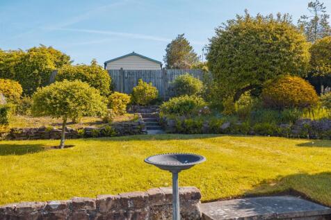 13 Waterford Dr-35.jpg