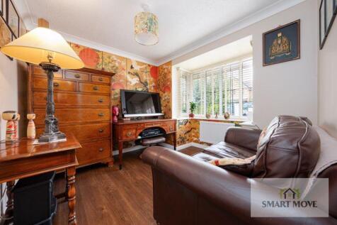 Sitting / Dining Room