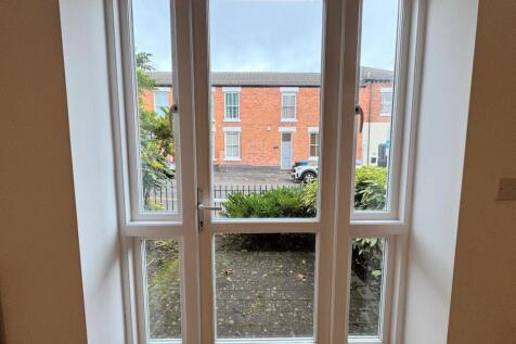 OPEN PLAN LIVING DINING KITCHEN