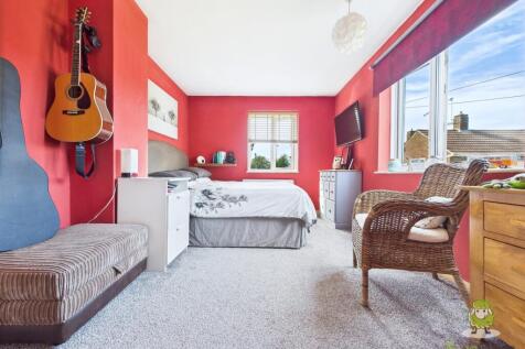 CAM01543G0-PR0135-STILL016