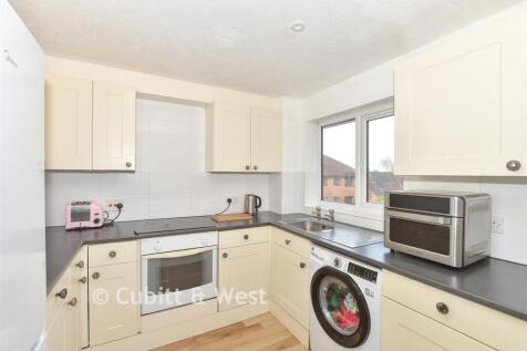 Lounge/ Kitchen/ Dining Room