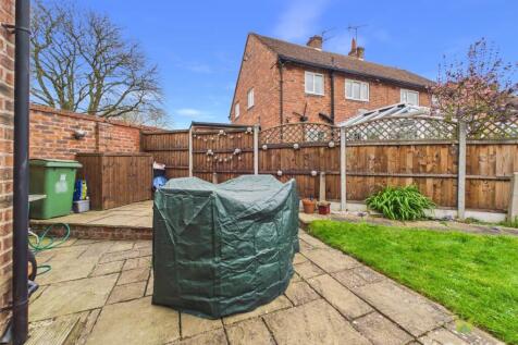 CAM01520G0-PR0370-STILL007.jpg