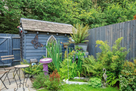 1340860-2-689dc3c...