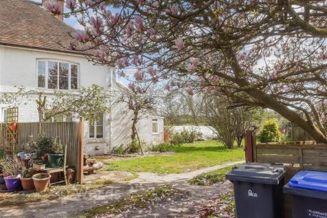 Front Driveway - Vendor