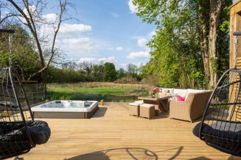 Decked area & view