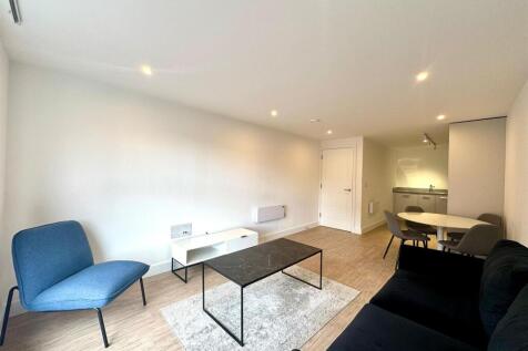 Lounge pic 2.jpeg