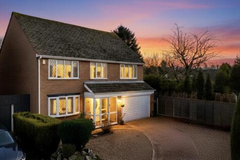 Four Bed Family Home in Hazel Grove