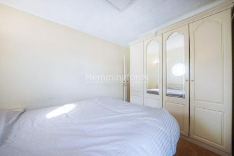 Flat 6, 4, York House,-04.jpg