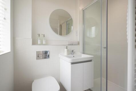 knights grove, newbury