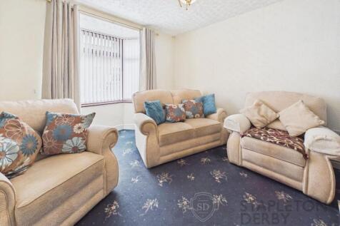 CAM04645G0-PR0048-STILL008.jpg