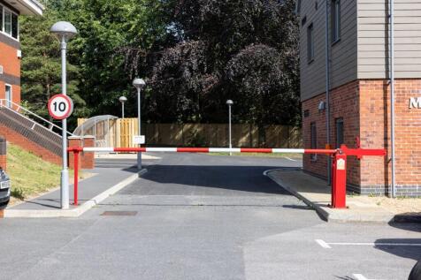 Spinnaker House First Floor External 13.jpg