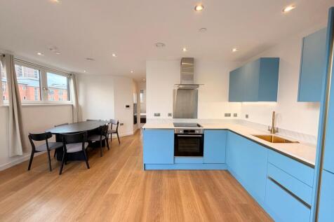 Living Room &amp; Kitchen Area