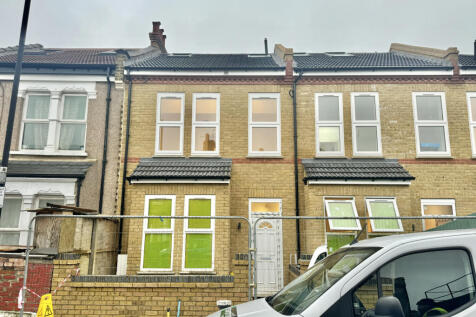 3 Bedroom New Home to Rent