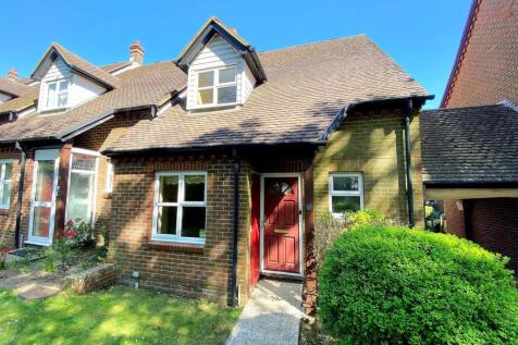 71 Rotherfield Ave - front1.jpg