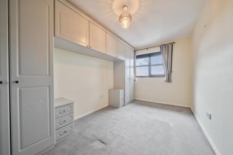 1368890-9-68ece74cc45f1