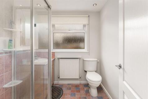 12 Briar Close, Banbury-20.jpg