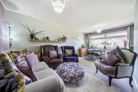 99 Gibson Drive, Rugby (10).jpg