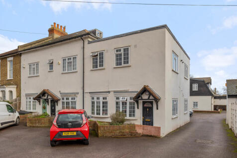 Flat 3, Golden Me...