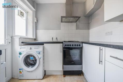 006a464c-e494-488...