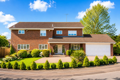 front coombehurst new.png