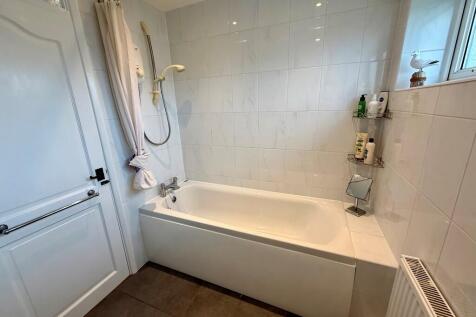 121 Mallon Dene B...