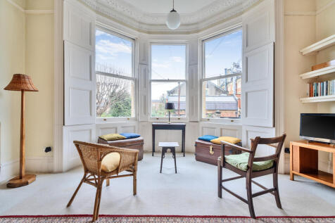 Bay window