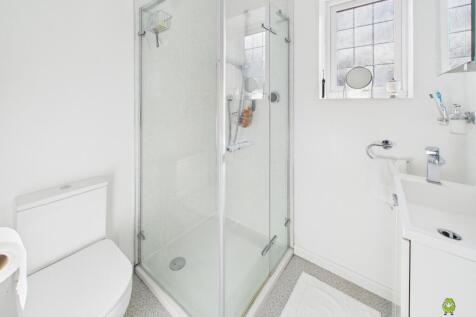 Presented by Robert at EweMove Bexleyheath and Dar