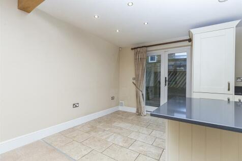 Bramleys Estate Agents - Beech Court - Farnley Tya