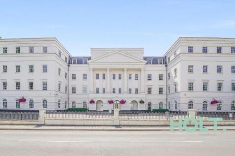 VIctoria Court Front.jpg