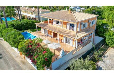 Vale Formoso 4 Bedroom Villa For Sale