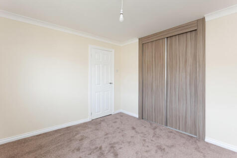 51 Burnside Cresc...