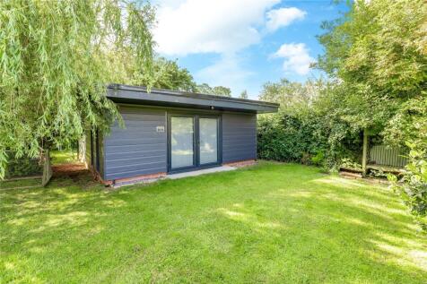Garden / Games Room