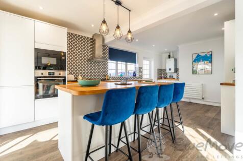 Kitchen-Breakfast-Diner