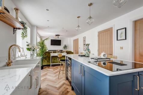 17WestwoodAvenue(Interior)(4of50).jpg