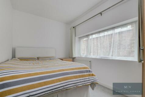 Star Lane 7 MV-2.jpg