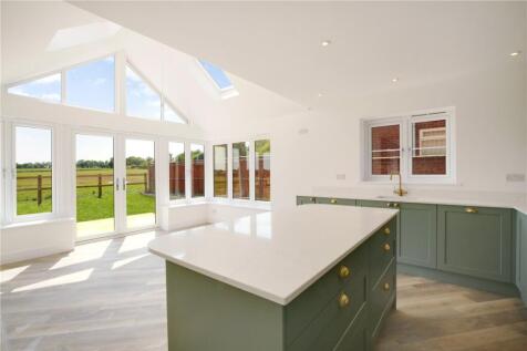 Kitchen Family Room