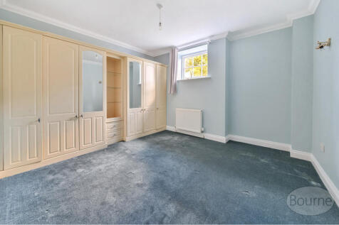 d8e84404-2b75-48a...