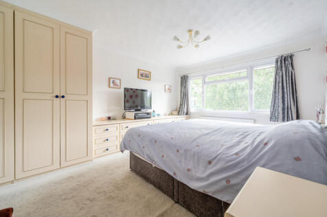 1342963-15-68a856...