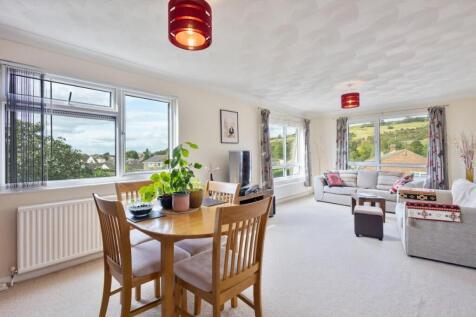 Lukin Living Room.jpg