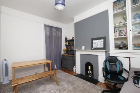 Dining Room.JPG