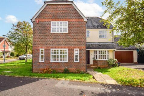 4 Bedroom Detached in SN12 6NP